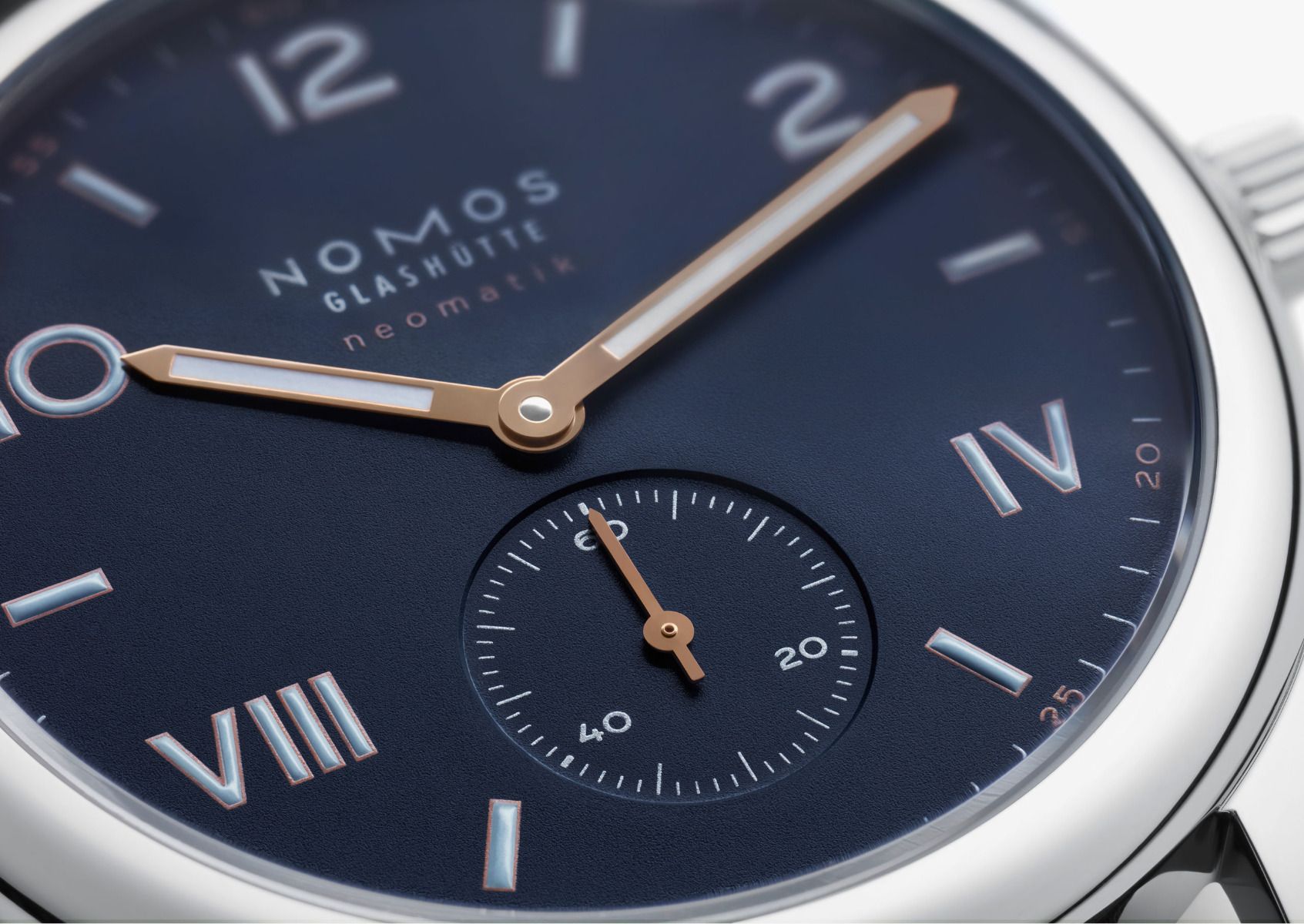 Nomos Club Campus Neomatik 39 Nachtblau kaufen 767 Juwelier